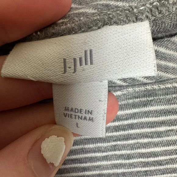 J Jill grey stripe cuff sleeve knit top size large N24 - Picture 2 of 5
